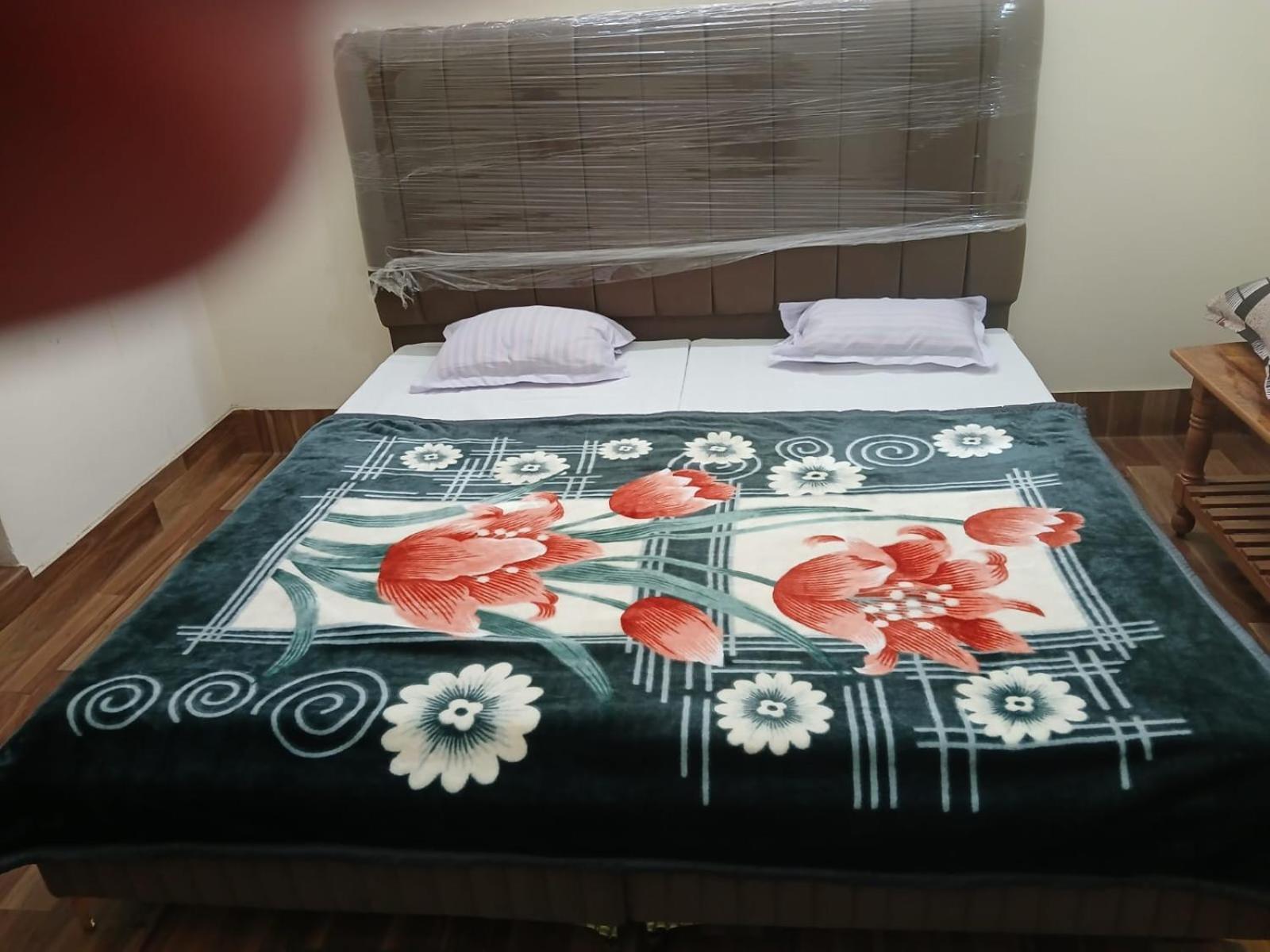Radha Raman Guest House - Varanasi, Varanasi